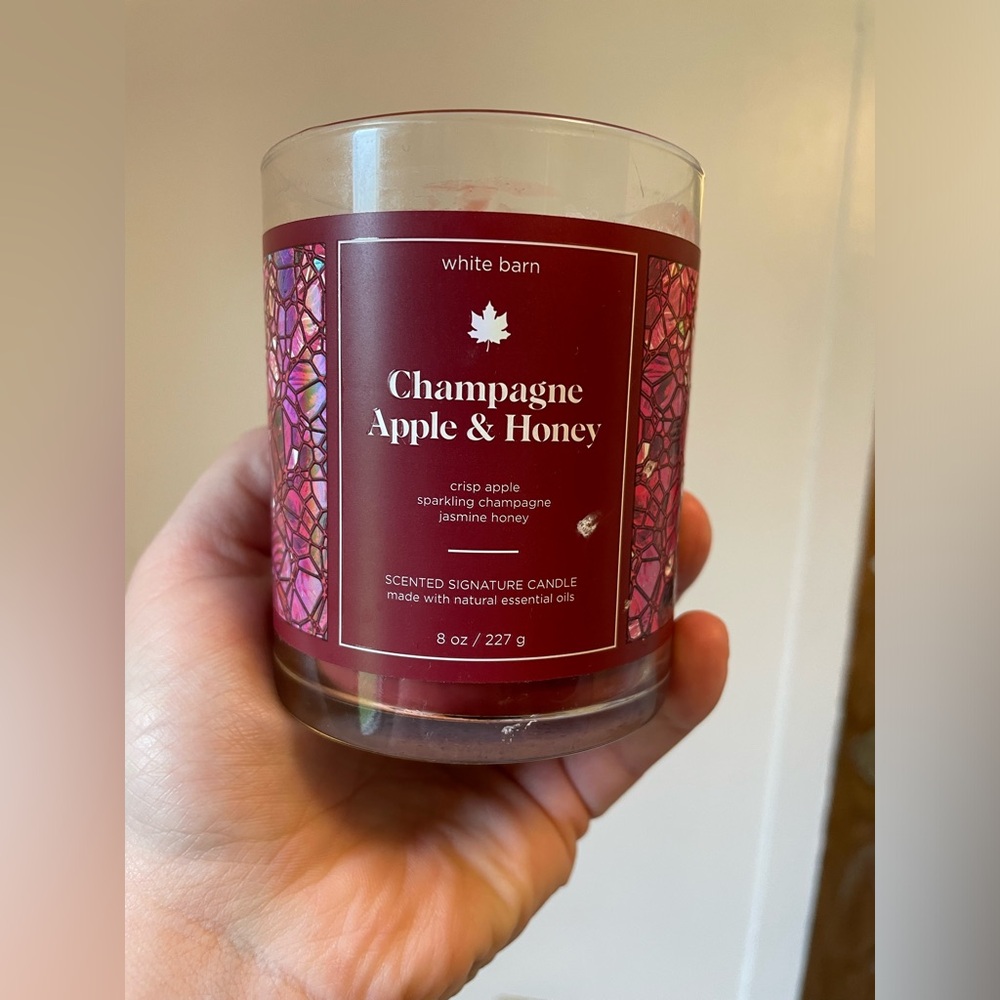 White barn candle